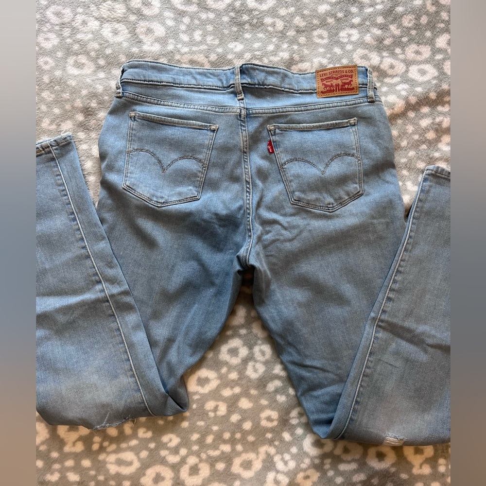 Levi’s Distressed 711 Skinny Jeans/Size 30 - Picture 4 of 5